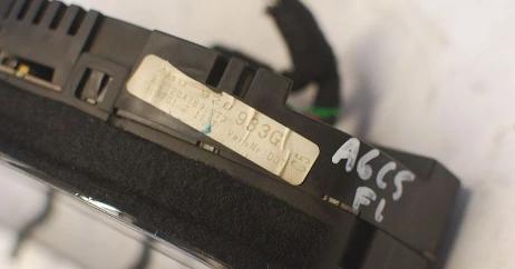 prístrojovka/ budíky Hodiny: 4B0920933G Audi A6