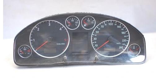 prístrojovka/ budíky Hodiny: 4B0920933G Audi A6