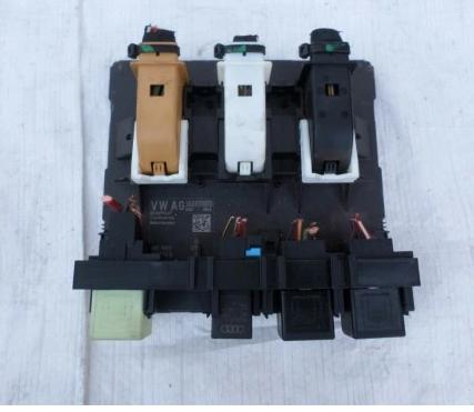 Modul VW PASSAT B7 3AA937087G