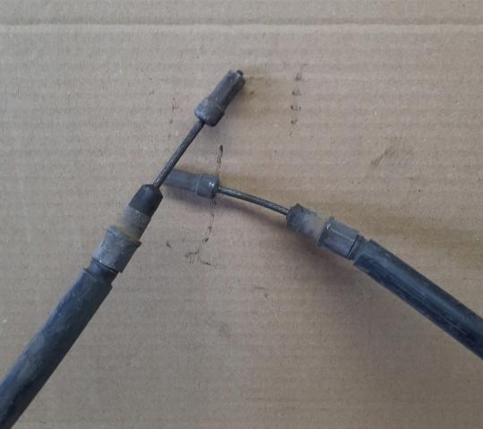 BRZDA: ručný RENAULT ESPACE IV LIFT 8200611957