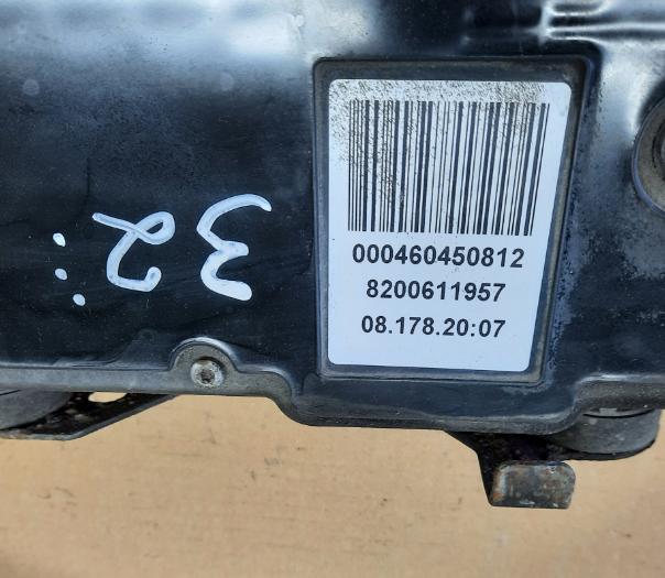 BRZDA: ručný RENAULT ESPACE IV LIFT 8200611957