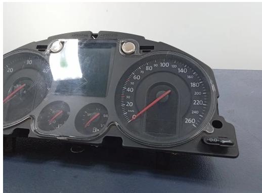 VW PASSAT B6 1.9 TDI Prístrojovka ,dislpej  3C0920871E