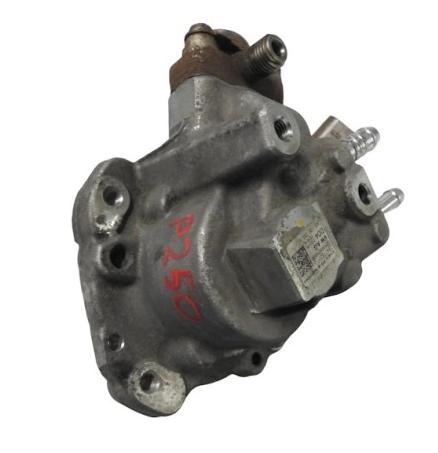 Pumpa vstrekovacia VW 1.4 1.6 TDI 04B130755H VW Seat Škoda 1.6TDI