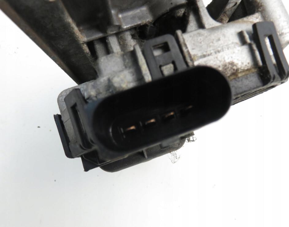 Mechanizmus stieračov FORD FOCUS MK2 4M5117504AC