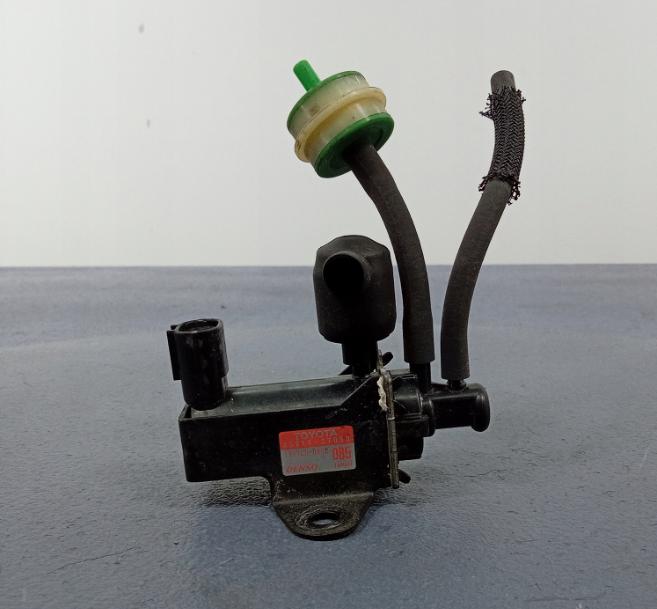 AVENSIS T25 2.0 D4D Ventil tlaku 25819-27050