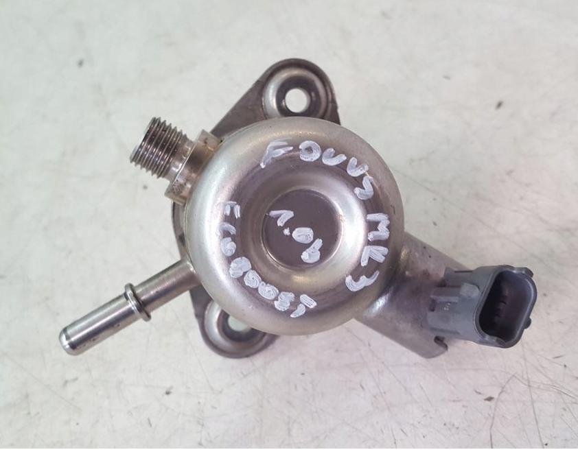 pompa čerpadlo:  Ford Focus MK3 1,0 CM5G-9D376-GA