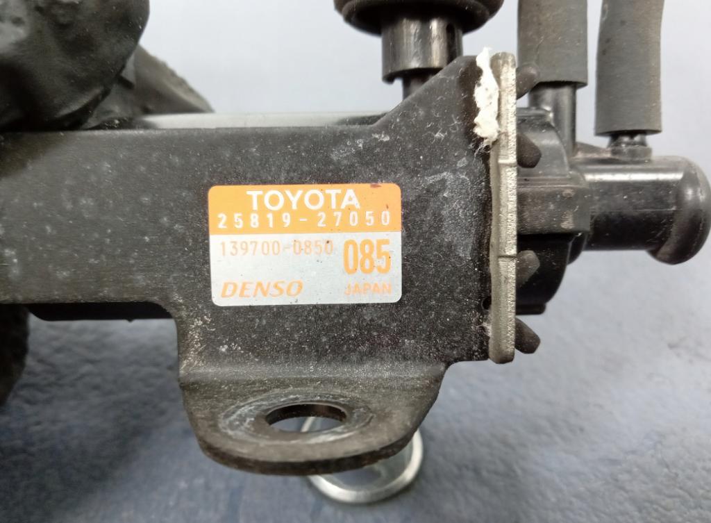 AVENSIS T25 2.0 D4D Ventil tlaku 25819-27050