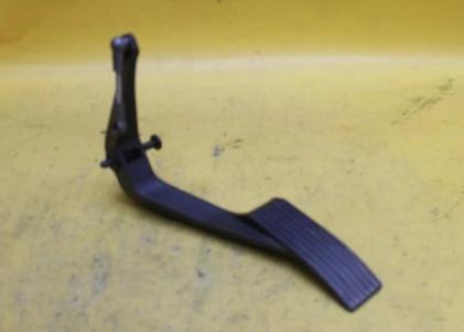 Potenciometer pedal plynového pedálu W168