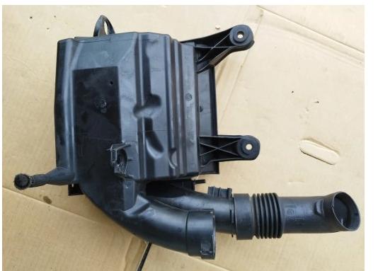 Obal filtra vzduchu PEUGEOT 2008 2081.6 HDI