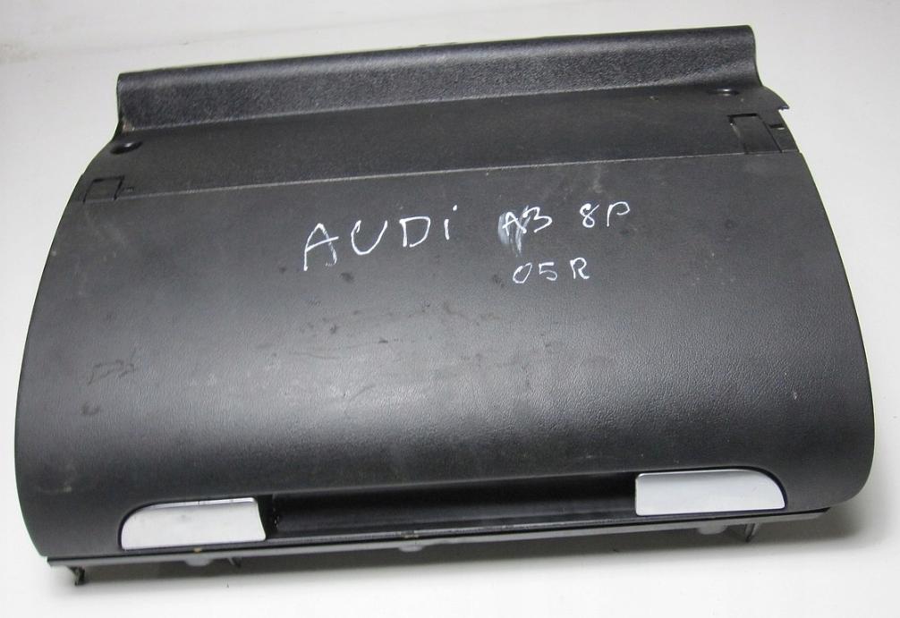 Priehradka, kastlík spolujazdca pravy AUDI A3 8P 05R  8P1857035G 6PS