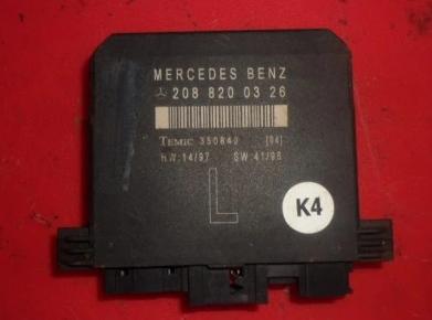 MERCEDES CLK W208 Modul Dvere ľavých 2088200326