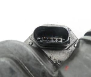 škrtíci klapka 038128063G