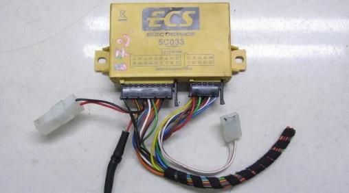 HYUNDAI IX35 Modul ťažného oka ECS: 5C033 10-16