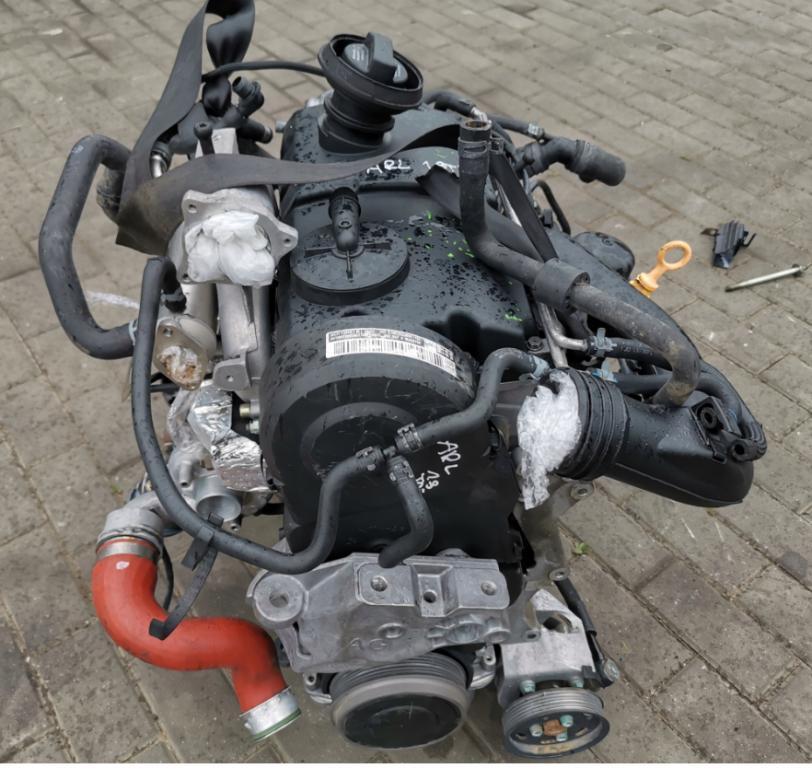Motor KOMPLETNÍ: SEAT LEON VW GOLF IV 1.9 TDI ARL 110KW/150HP ( bez prevodovky )
