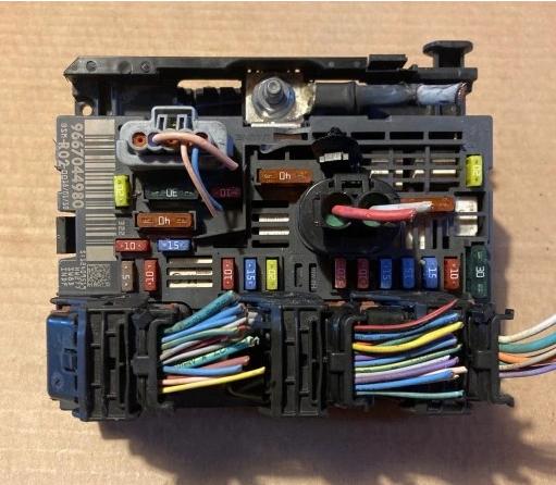 Modul BSM R02: PEUGEOT 3008 CITROEN C5 9667044980
