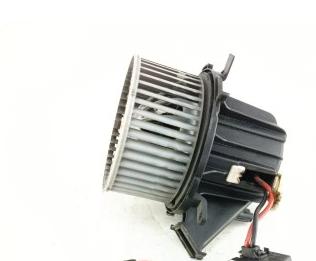 ventilátor - topení  AUDI A4 B8 8K1820021