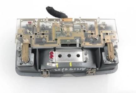 osvetlenie kabína AUDI TT  (8N3) 8N8947111
