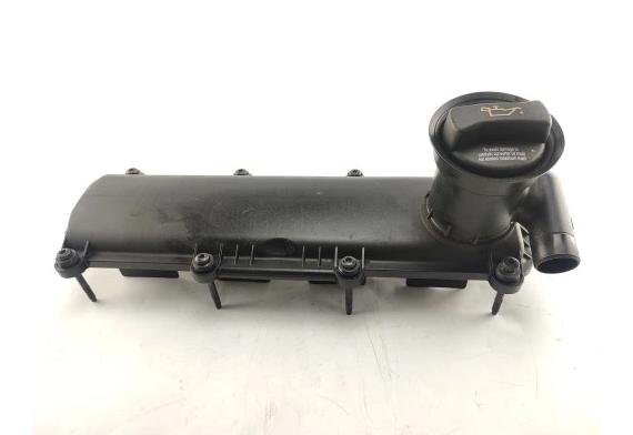 Kryt ventilov VOLKSWAGEN GOLF V 1.6 8V 102 HP BSE