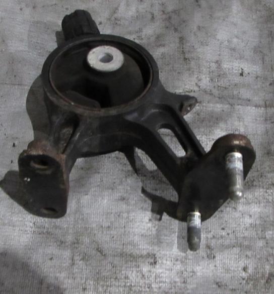 AVENSIS T27 D4D Držiak AirBag Motor zadná