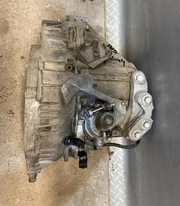 INSIGNIA Prevodovka - 2.0 Turbo 4X4 F40 manuálne