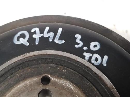 Audi A8 D3 3.0 TDI AUDI Q7 4L 3.0 TDI   remenica  pás hriadele 057105251D