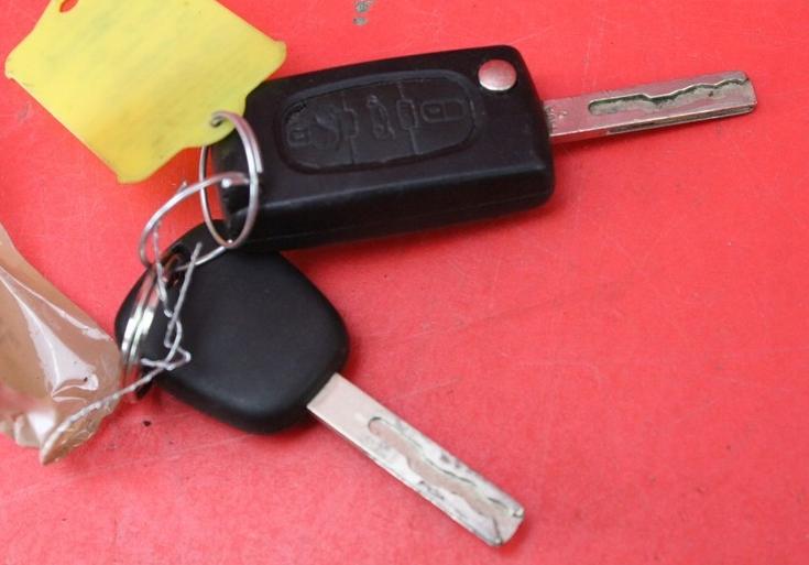 spinačka kľúč 36410600 PEUGEOT 207 1.6 VTI 08R