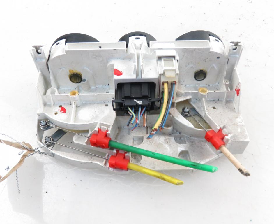 Panel kúrenia - AC SKODA OCTAVIA I 1J0820045E