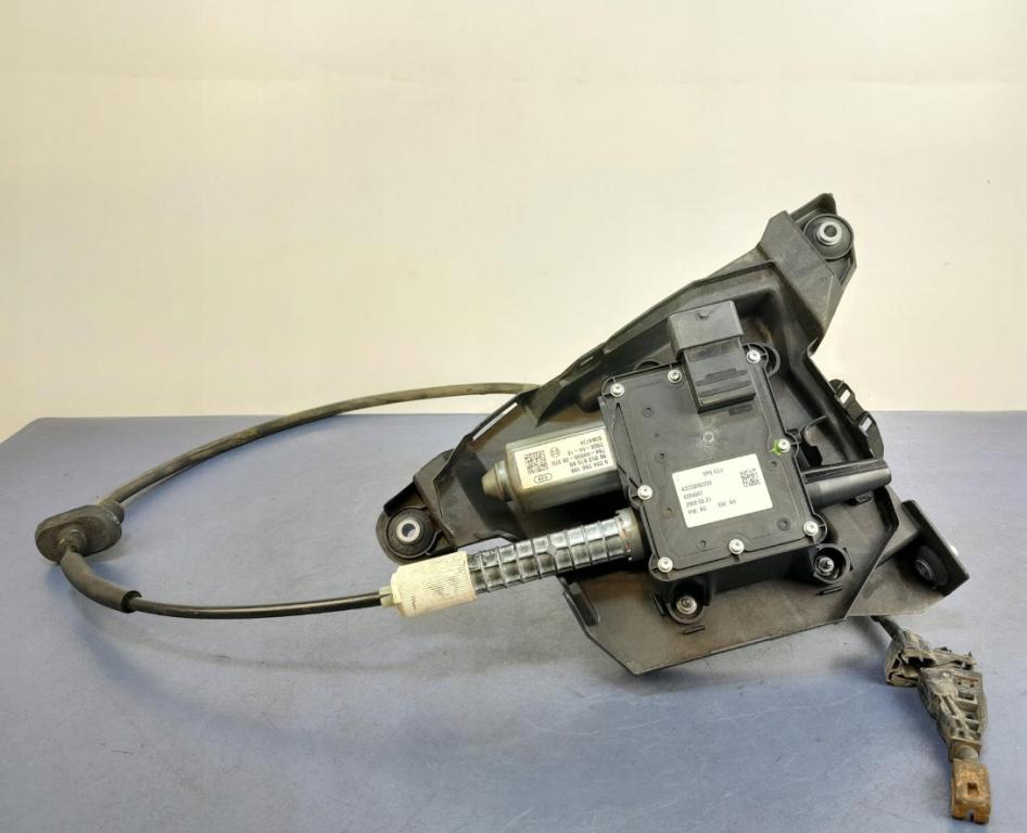 C4 PICASSO brzdy ručný elektrický 9685367580