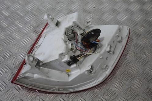 Svetlo ľavy zad SUPERB II LIFT 3T9945095A