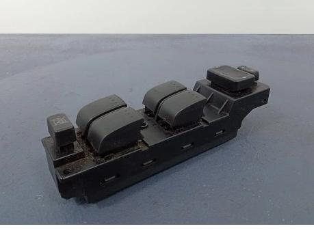 MAZDA 5 I CR Panel okien ľavy predný CC2966350A