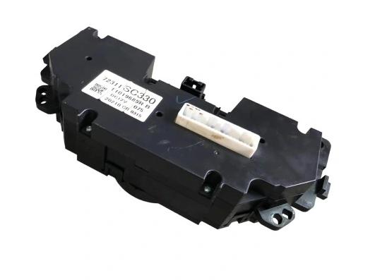 SUBARU FORESTER: Panel klimatizácie 72311SC330