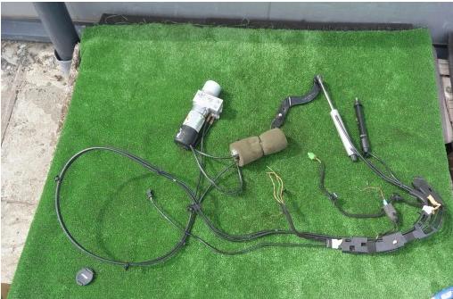 hyd.piest elektrický dverí MERCEDES ML W164 LIFT  A1648002848:  A1648003048: