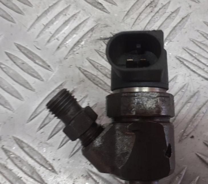 Vstrek vstrekovač MERCEDES C-KLASA: W203 2.2 CDI