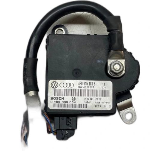 AUDI A6 C6 4F0 Modul akumulátora svorka 4F0915181B