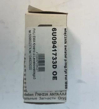 originál Spínač svetiel  zad FELICIA 6U0941733D
