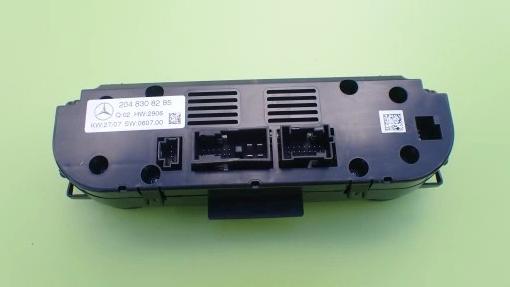 Panel kúrenia klimatizácie MERCEDES W204