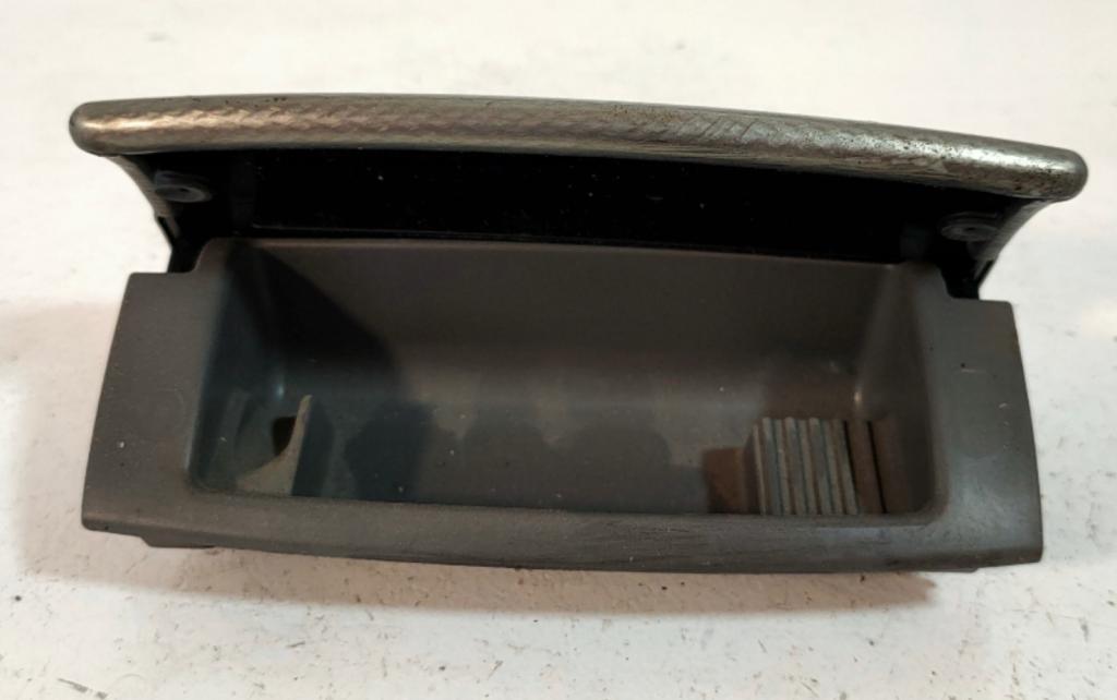 Popolník Audi A4 B6