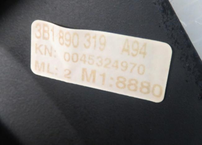 Lakťová opierka VW PASSAT B5 FL 3B1863323