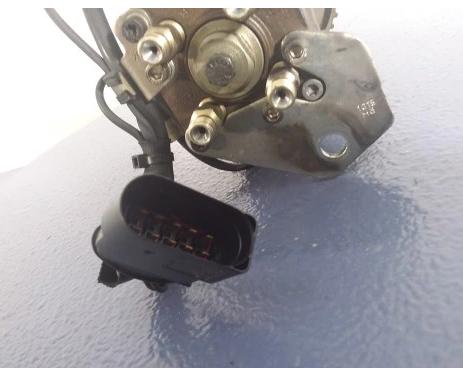 VW AUDI SKODA SEAT 1.9 SDI 68 Pumpa vstrekovacia 038130107B 0460404972