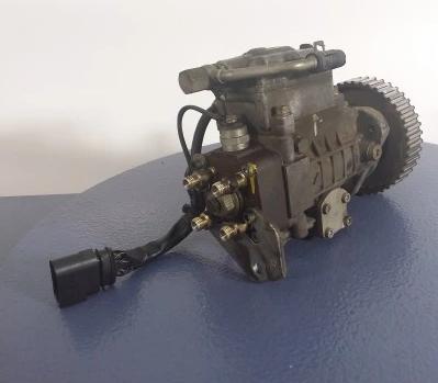 VW AUDI SKODA SEAT 1.9 SDI 68 Pumpa vstrekovacia 038130107B 0460404972