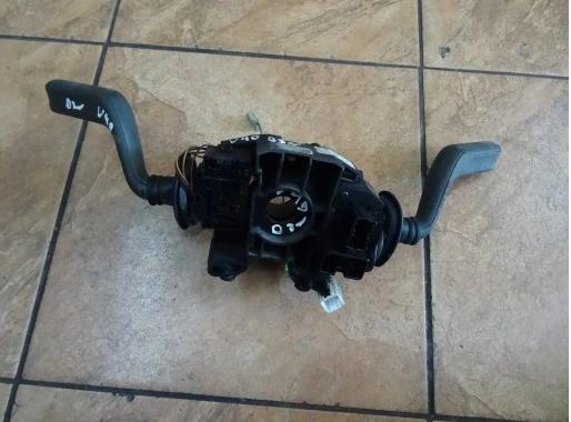 VOLVO V40 1.9DCI 03 Prepínač kombinovaný 30623472