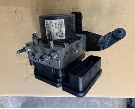 Pumpa Riadiaca jednotka ABS MAZDA3: BL 8V61-2C405-AG