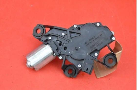 Motorček stierače zad 8200080900 RENAULT MEGANE 2 II 5D hatchback 02R