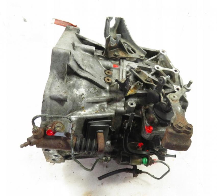 AVENSIS II T25  2.2 D4D