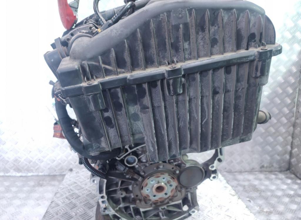 motor KOMPLETNÍ: PEUGEOT 301 1.2 VTI 72 hp HMY