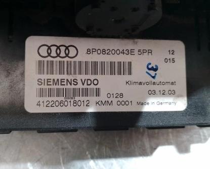 Panel klimatizácie AUDI A3 8P 8P0820043E