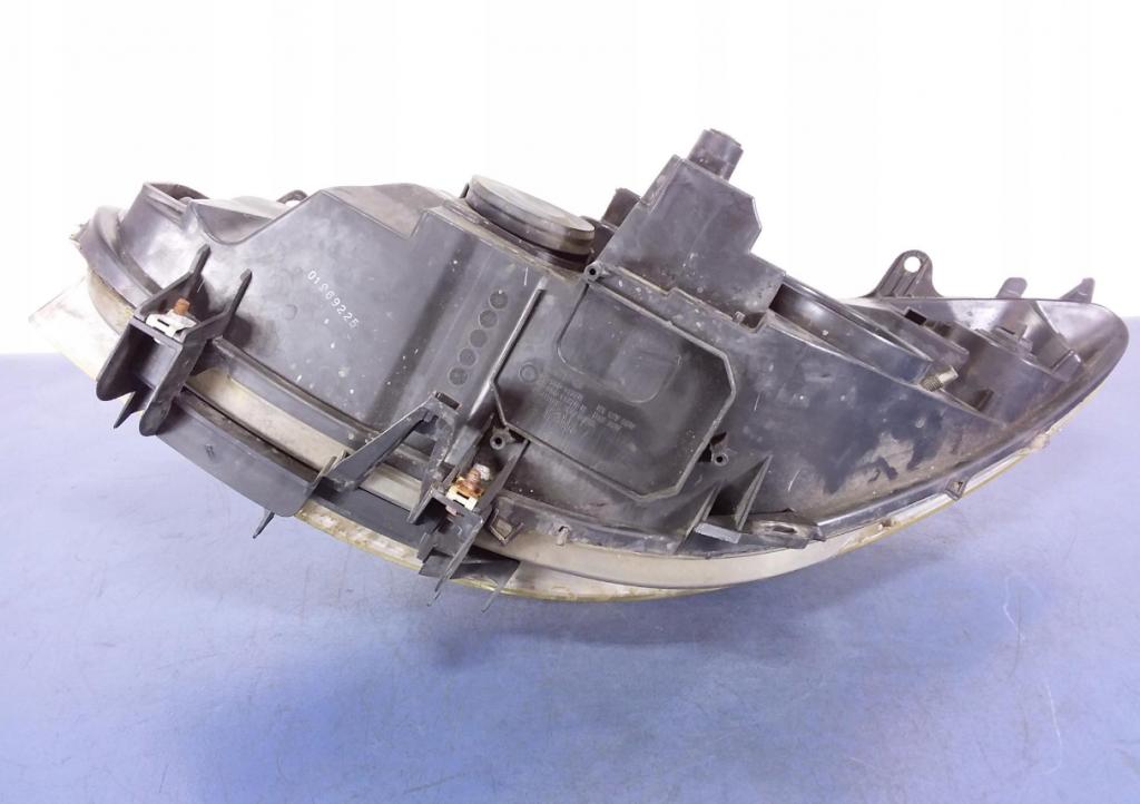 PEUGEOT 307 I LIFT Svetlomet pravy