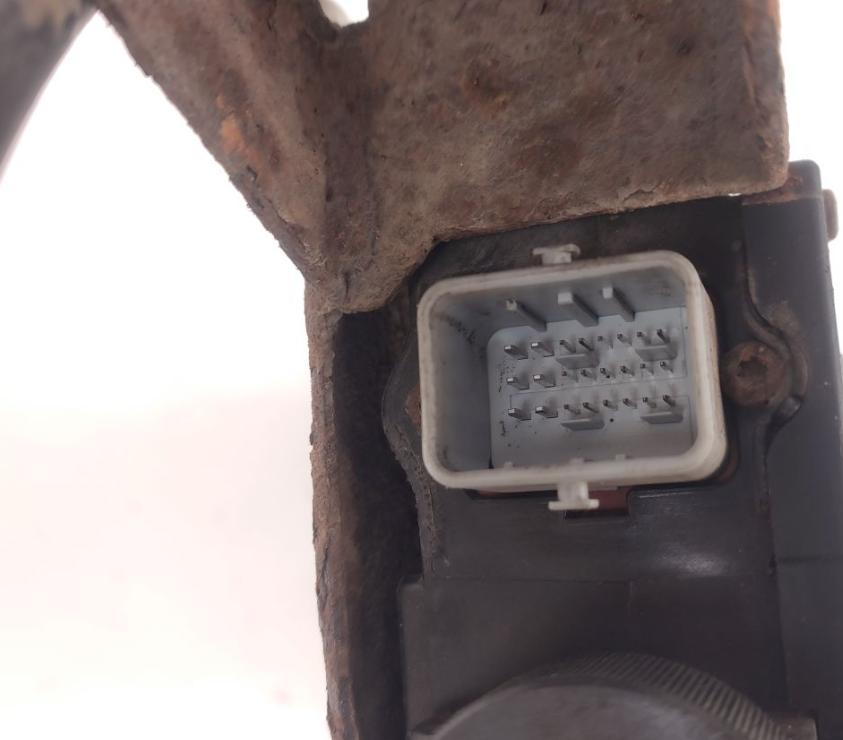 BRZDA: ručný elektrický RENAULT LAGUNA II LIFT 8200498693 REGENEROVANÉ: