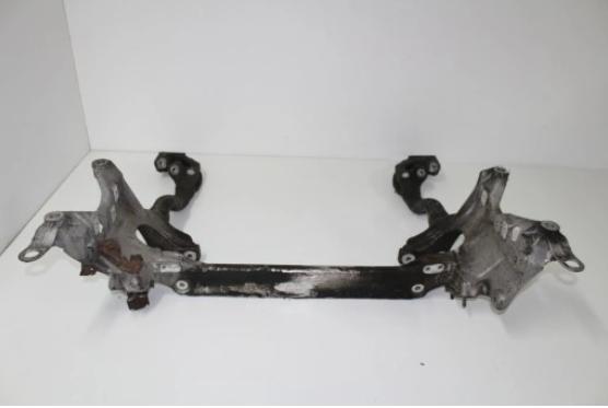 AUDI A5 8T A4 B8 výztuha motora 8T0399315G