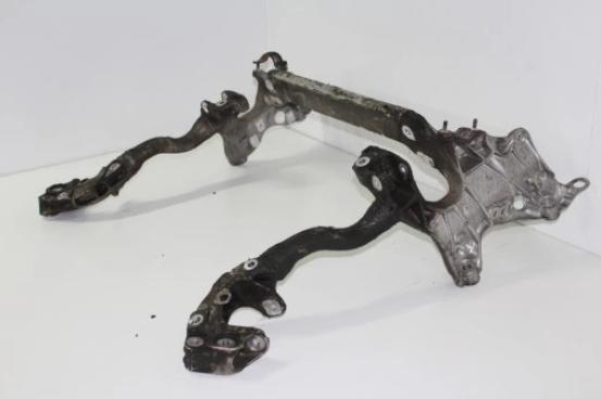 AUDI A5 8T A4 B8 výztuha motora 8T0399315G